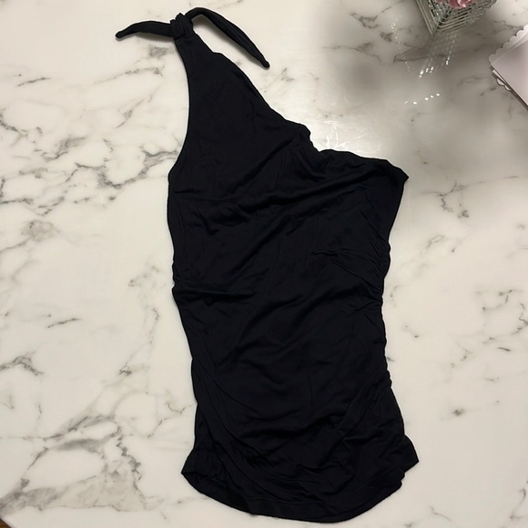 Velvet by Graham & Spencer One Shoulder Top - Picture 2 of 3